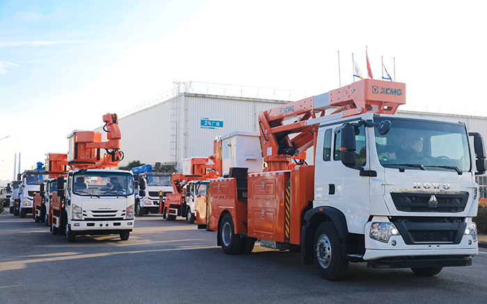 徐工成套化電力應(yīng)急裝備發(fā)車 助力東南亞電力建設(shè)